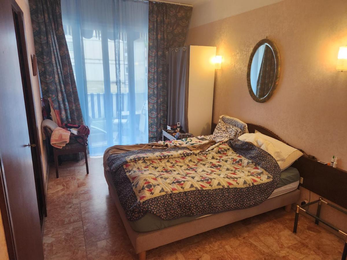 Big Apart 140M2 5Min Walk To Beach Sea &Promenade 3 Double Rooms,Big Living Room 42M2, 3 Showers,9 Beds, Free Parking Ница Екстериор снимка