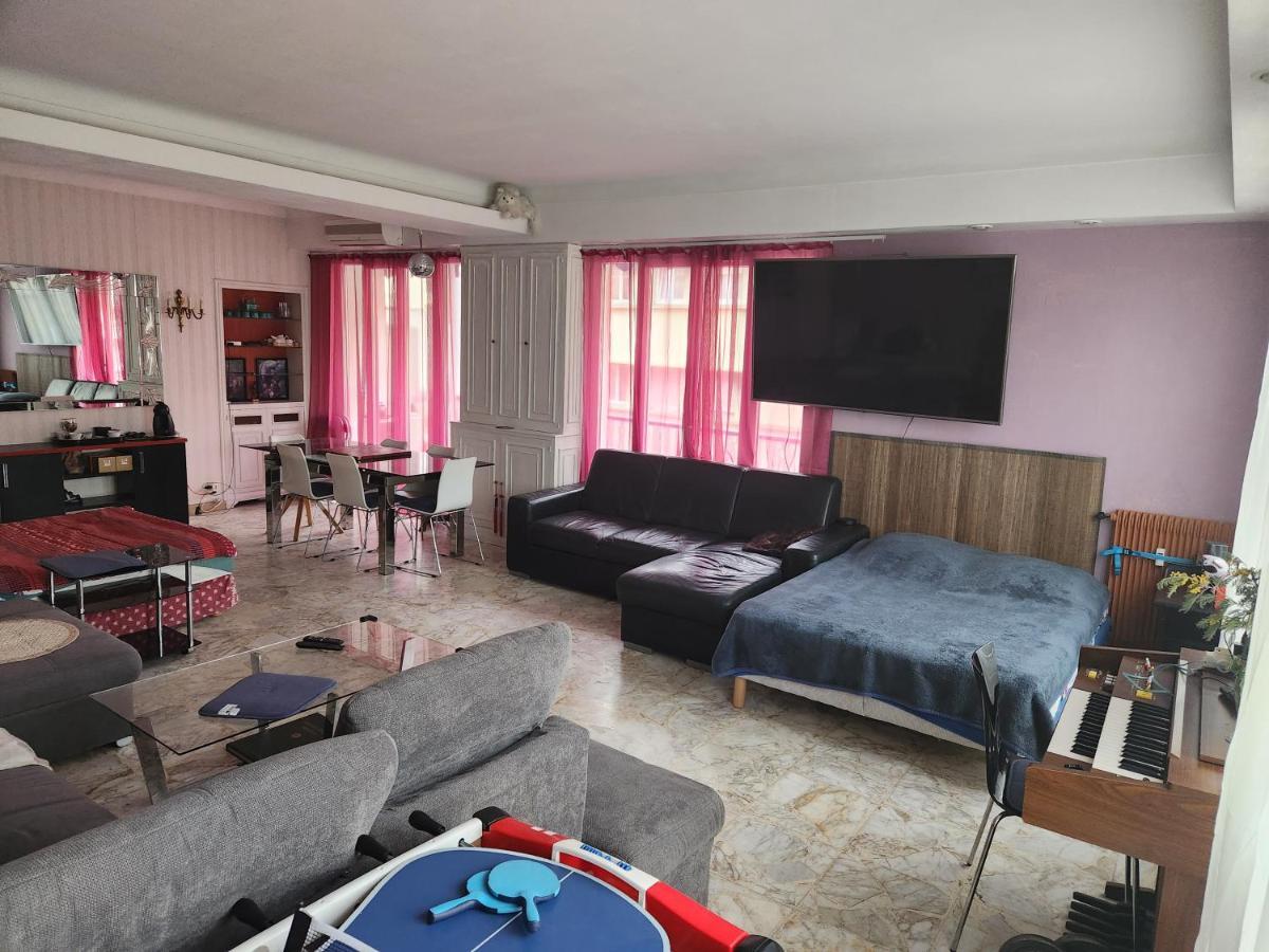 Big Apart 140M2 5Min Walk To Beach Sea &Promenade 3 Double Rooms,Big Living Room 42M2, 3 Showers,9 Beds, Free Parking Ница Екстериор снимка